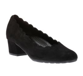 02.211.47 Black Suede Leather Scalloped Block Heel