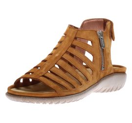 Pitau Amber Nubuck Leather Sandal